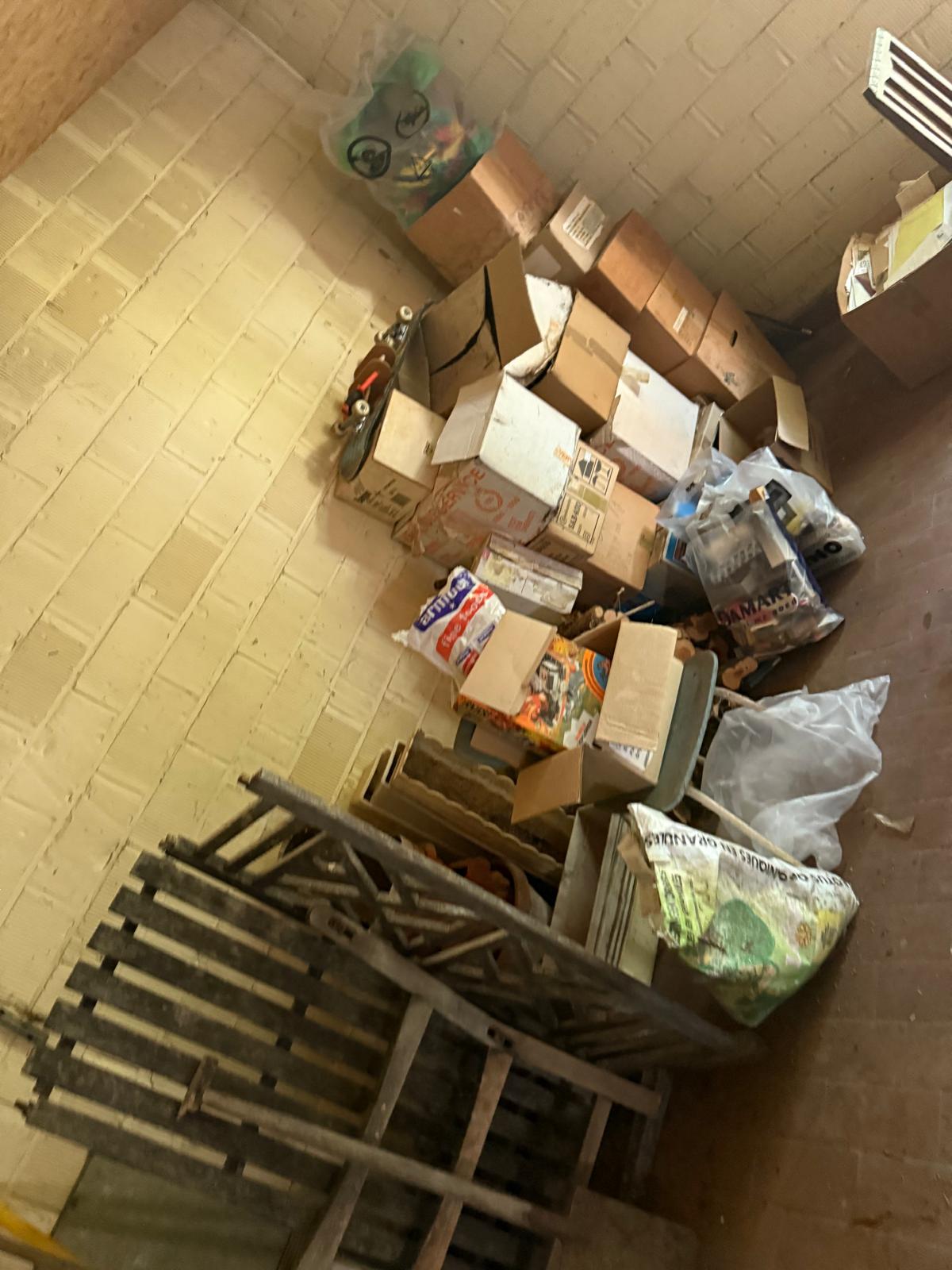 Gevarieerde collectie waardevolle items uit erfenis - elk stuk professioneel getaxeerd Aalter
